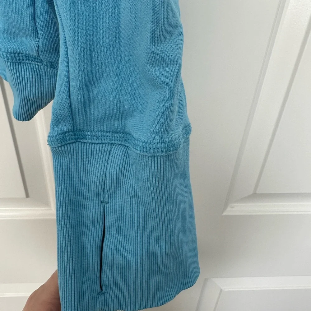 Lilly Pulitzer Luxetic hoodie - Picture 3 of 5